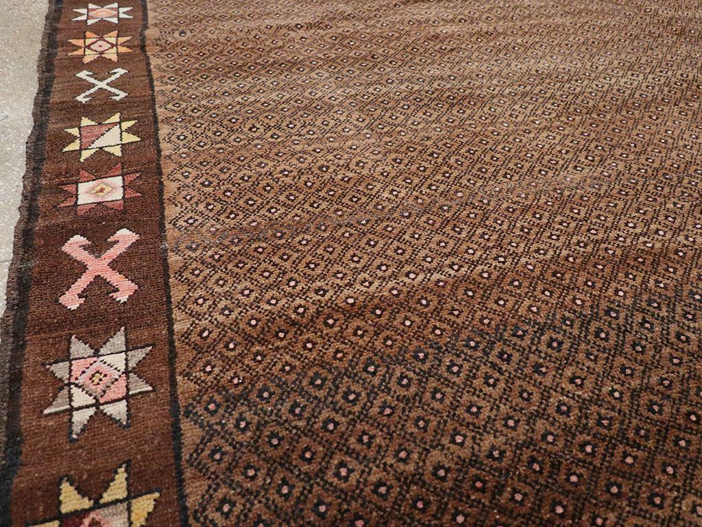 Tribal Galerie Shabab Collection Mid-20th Century Turkish Anatolian Carpet For Sale