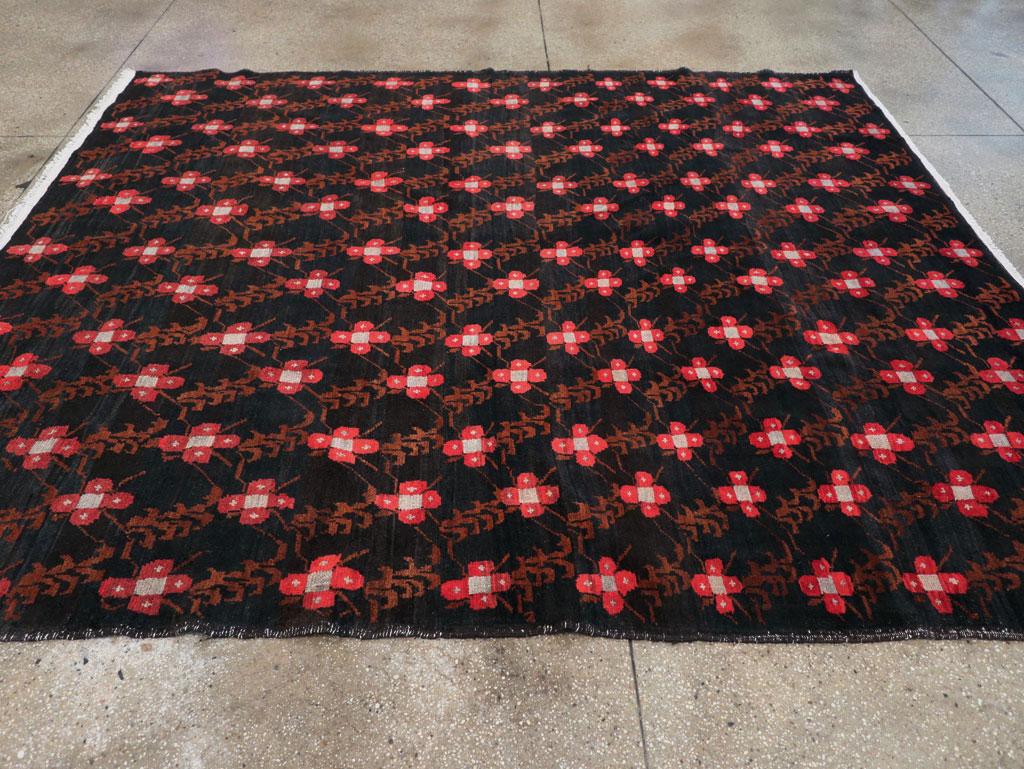 Hand-Knotted Galerie Shabab Collection Mid-20th Century Turkish Anatolian Carpet For Sale