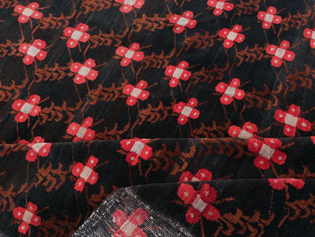 Galerie Shabab Collection Mid-20th Century Turkish Anatolian Carpet For Sale 1
