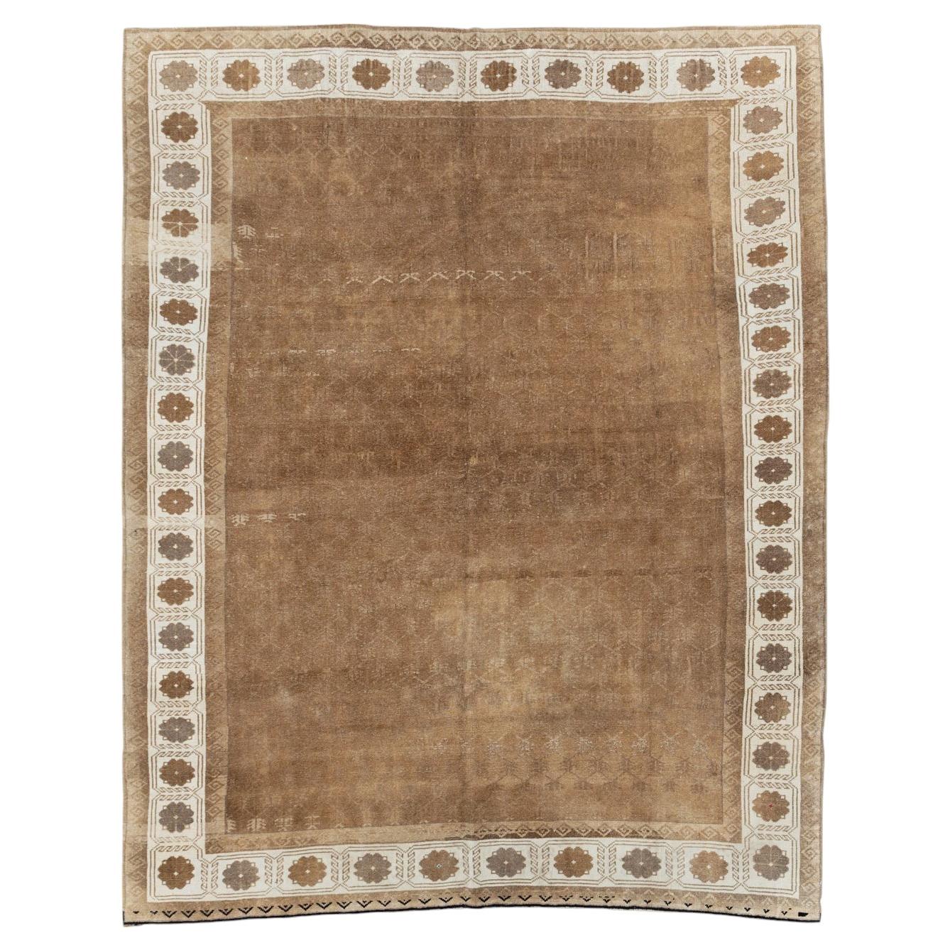 Galerie Shabab Collection Tappeto turco anatolico della metà del XX secolo