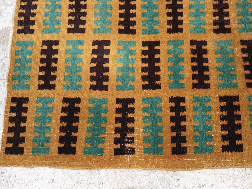 Colección Galerie Shabab Alfombra Anatolia Turca Deco de mediados del siglo XX Anudado a mano en venta