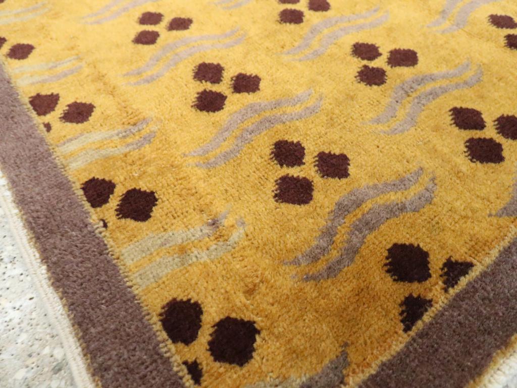Collection Shabab Collection du milieu du 20e siècle Turque Anatolienne Déco Tapis de sol Excellent état - En vente à New York, NY