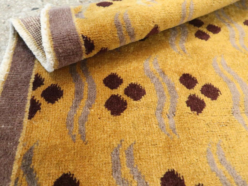 20ième siècle Collection Shabab Collection du milieu du 20e siècle Turque Anatolienne Déco Tapis de sol en vente