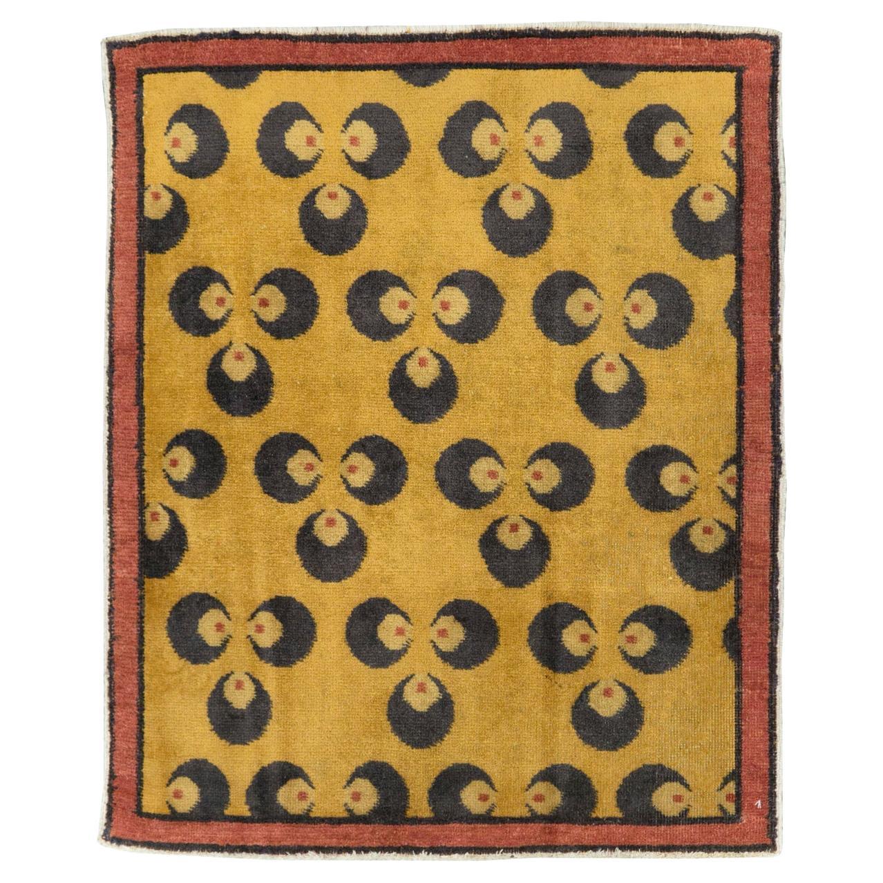 Collection Shabab Collection du milieu du 20e siècle Turque Anatolienne Déco Tapis de sol en vente