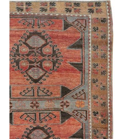 Galerie Shabab Collection Mid-20th Century Turkish Anatolian Long Runner (en anglais seulement)
