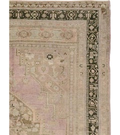 Galerie Shabab Collection Mid-20th Century Turkish Anatolian Room Size Carpet (tapis d'Anatolie turque)