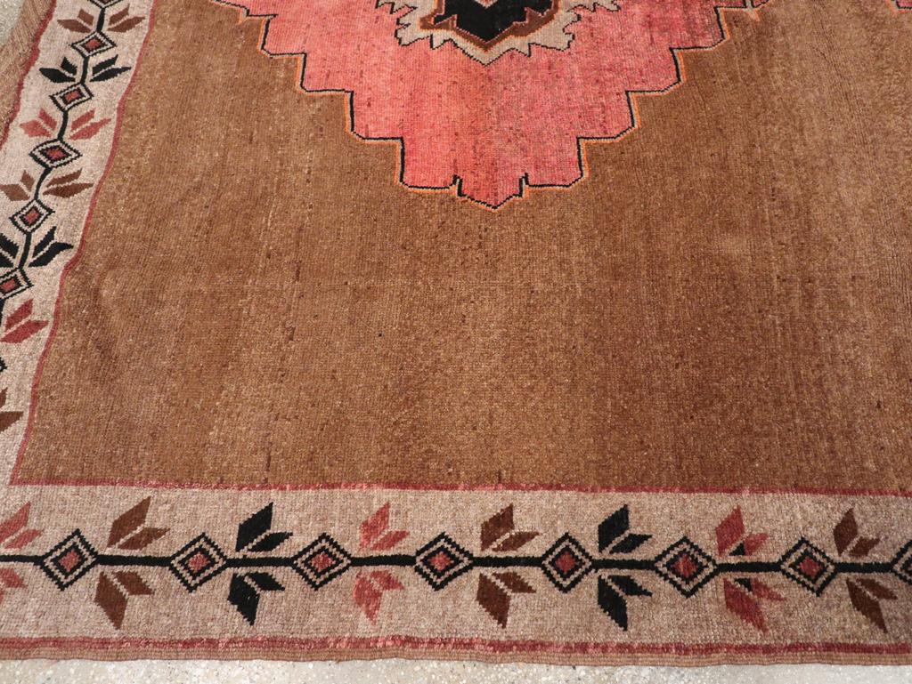 Galerie Shabab Collection Mid-20th Century Turkish Anatolian Room Size Carpet In Excellent Condition For Sale In New York, NY