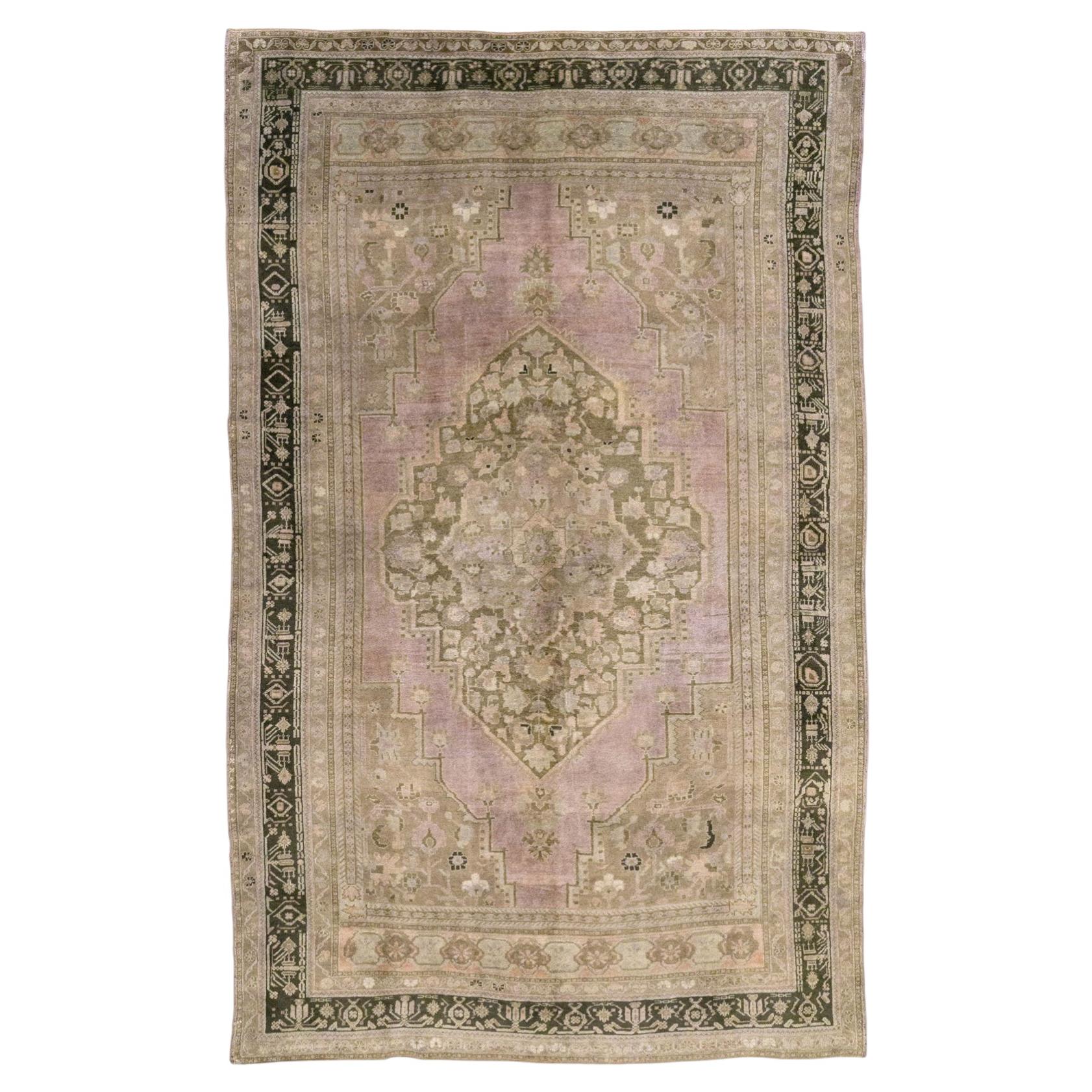 Galerie Shabab Collection Mid-20th Century Turkish Anatolian Room Size Carpet For Sale