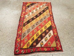 Galerie Shabab Collection Mitte des 20. Jahrhunderts Türkischer Anatolischer Teppich