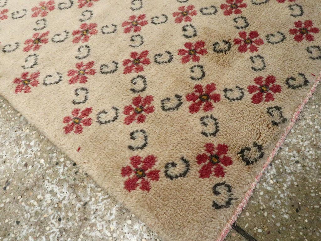 Galerie Shabab Collection Mid-20th Century Turkish Anatolian Runner For Sale 1