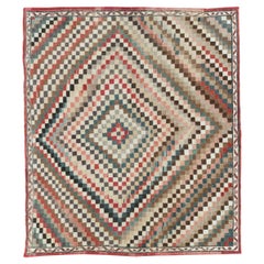 Galerie Shabab : Tapis carré turc d'Anatolie, milieu du XXe siècle