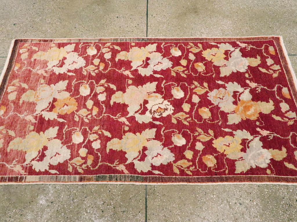 Colección Galerie Shabab Alfombra Turca de Anatolia de mediados del siglo XX Rústico en venta