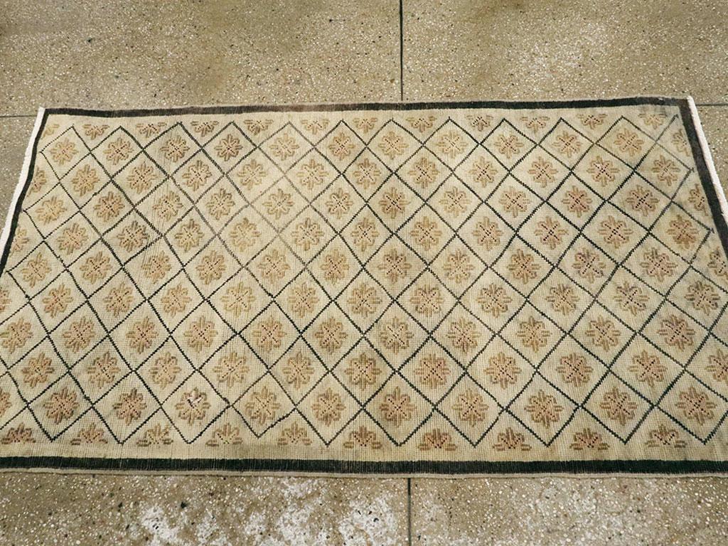 Turc Collection Sabab, milieu du 20e siècle, tapis d'Anatolie turque en vente