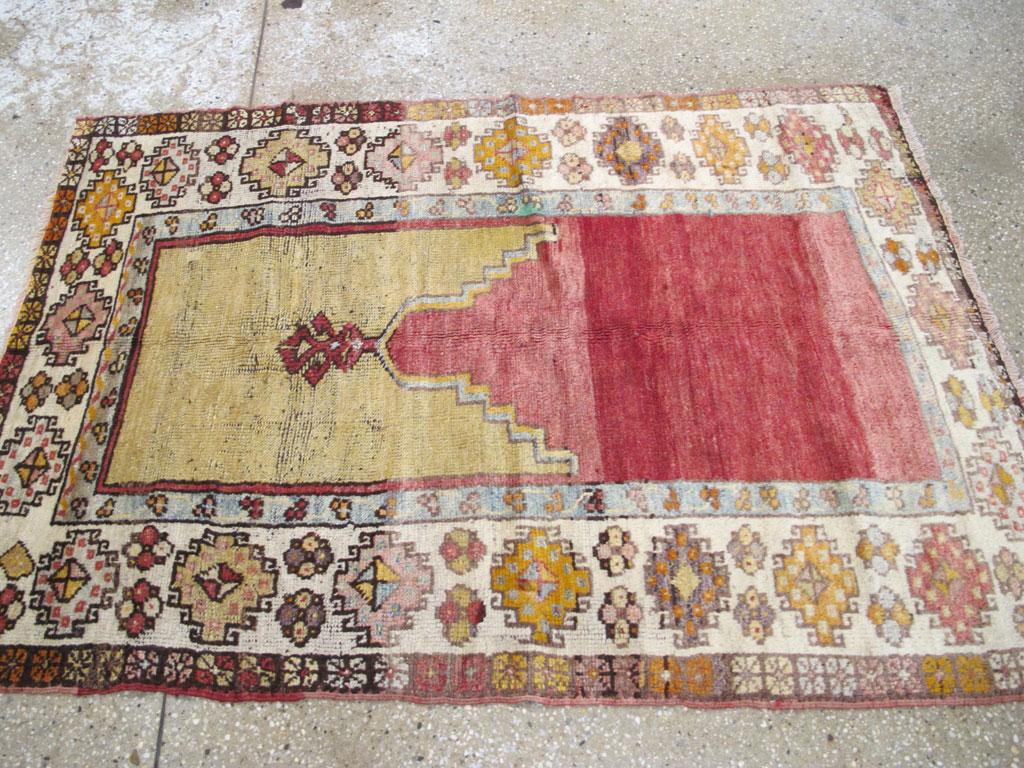 Hand-Knotted Galerie Shabab Collection Mid-20th Century Turkish Anatolian Throw Rug For Sale