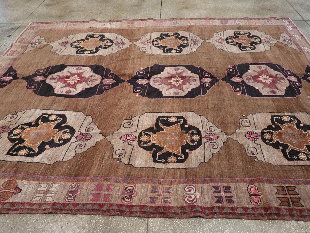 Galerie Shabab Collection Mid-20th Century Turkish Anatolian Tribal Carpet In Excellent Condition For Sale In New York, NY