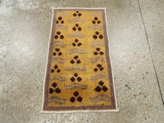 Galerie Shabab Collection Mid-20th Century Turkish Art Deco Rug