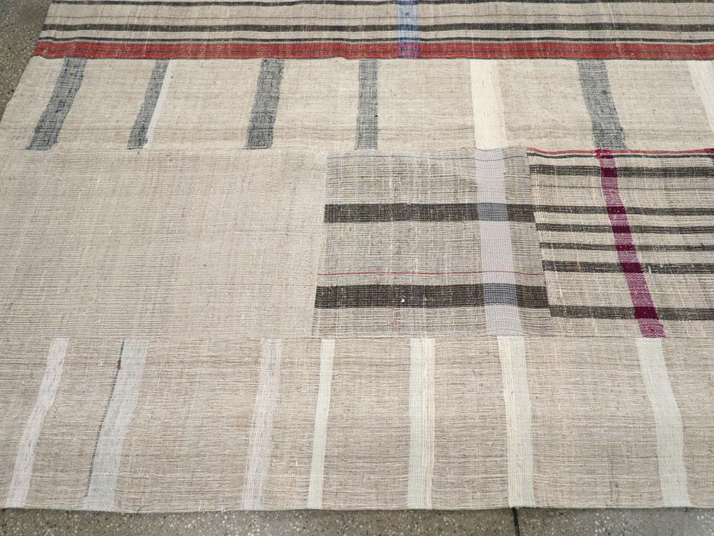 Galerie Shabab Collection Mid-20th Century Turkish Flatweave Kilim Room Size Rug In Excellent Condition For Sale In New York, NY