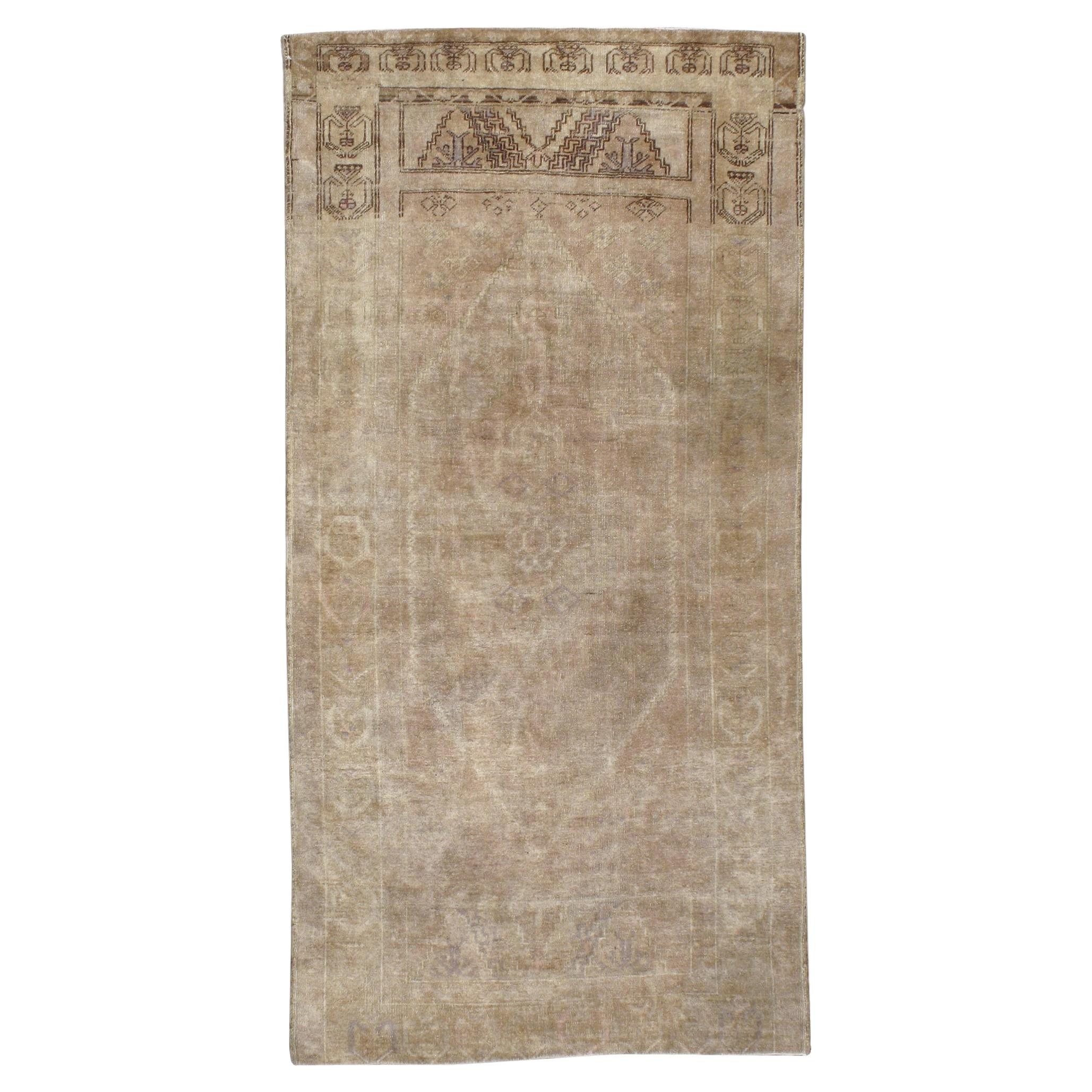 Galerie Shabab Collection Mid-20th Century Turkish Oushak Accent Rug
