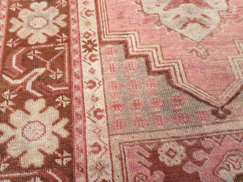Hand-Knotted Galerie Shabab Collection Mid-20th Century Turkish Oushak Throw Rug For Sale