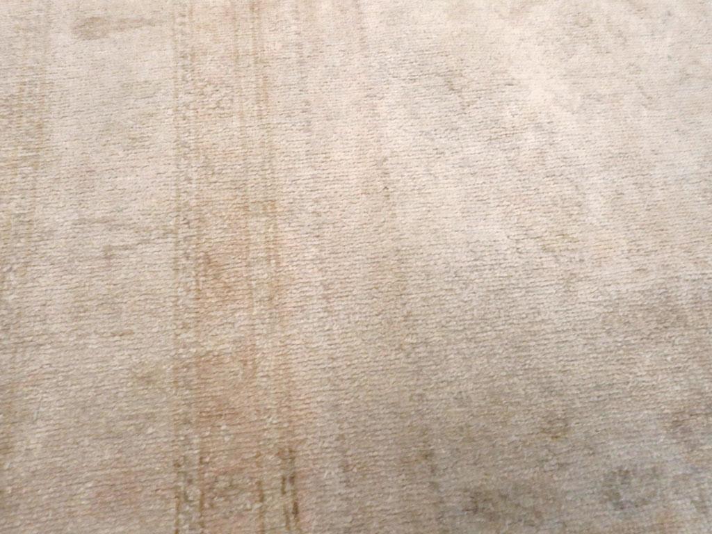 Galerie Shabab Collection Mitte des 20. Jahrhunderts Türkischer Sivas-Würfelteppich (Handgeknüpft) im Angebot