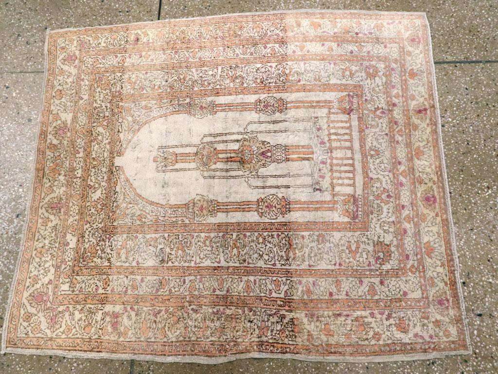 Colección Galerie Shabab Alfombra turca Sivas de mediados del siglo XX Anudado a mano en venta