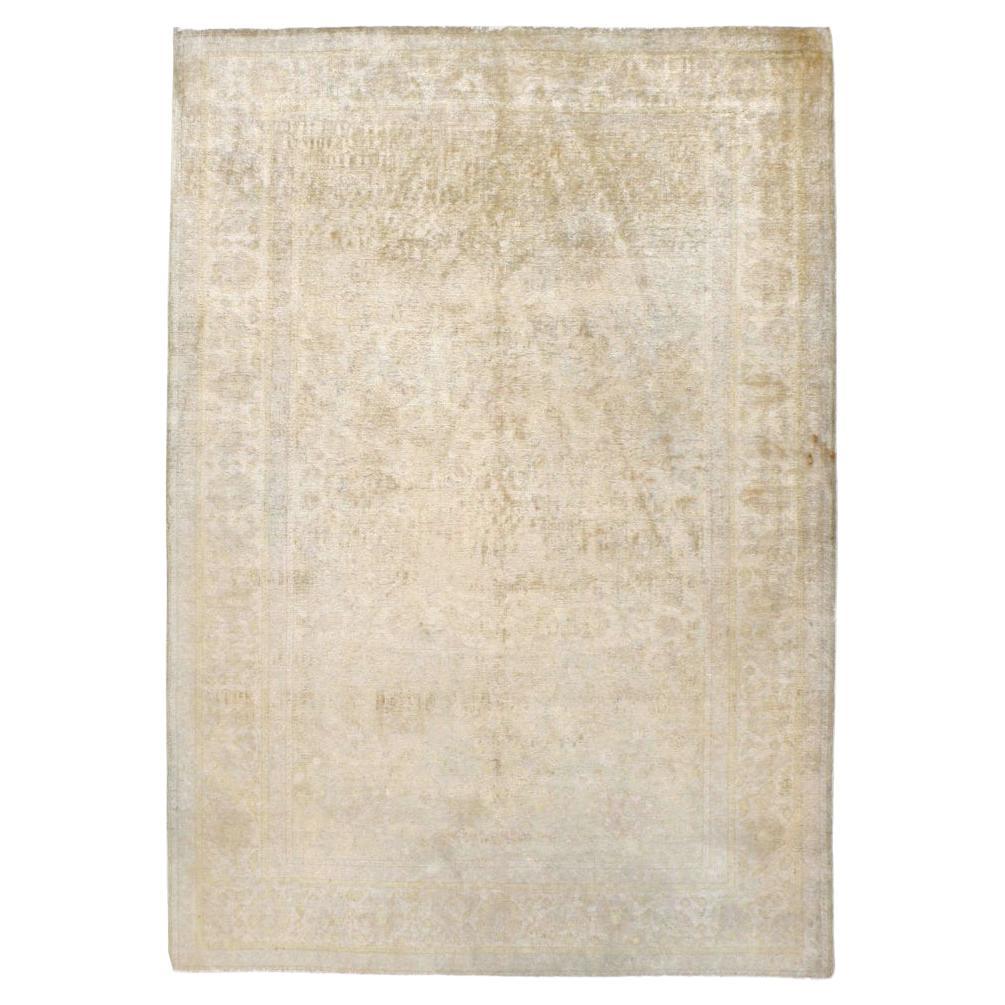 Galerie Shabab Collection Mid-20th Century Turkish Sivas Throw Rug