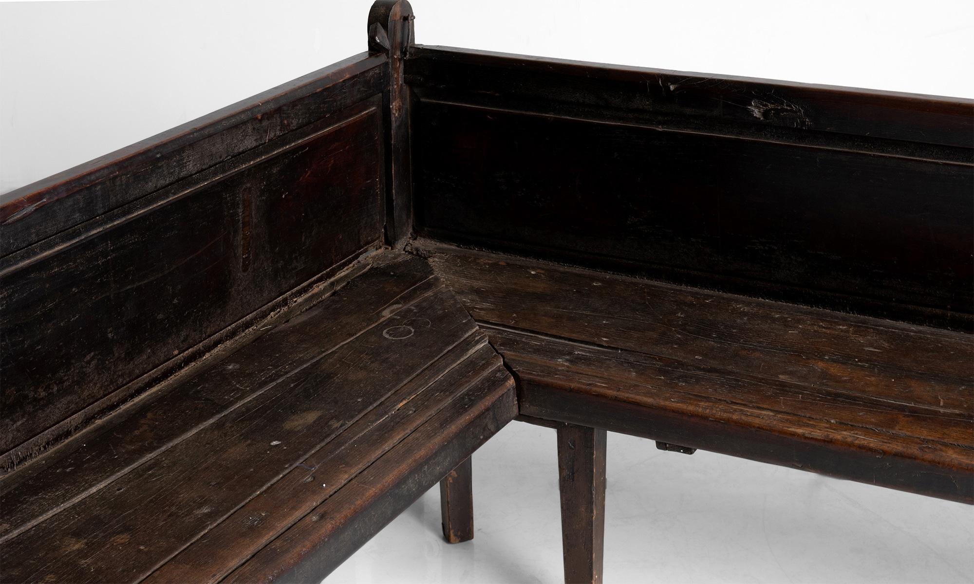 18th Century and Earlier Galician Corner Bench, Spain circa 1780