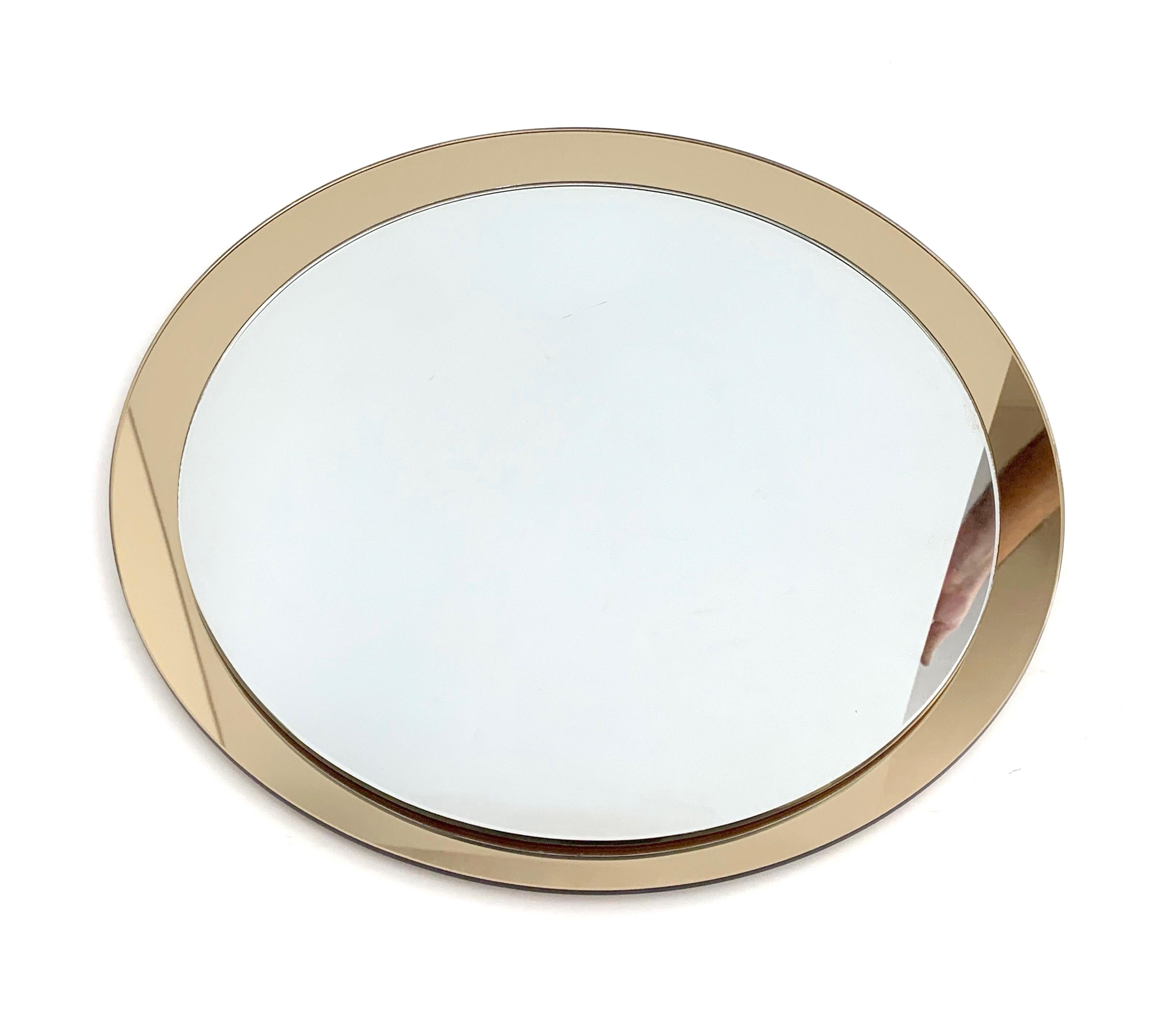 Galimberti Midcentury Italian Round Mirror with Double Brassed Gold Frame, 1975 For Sale 4