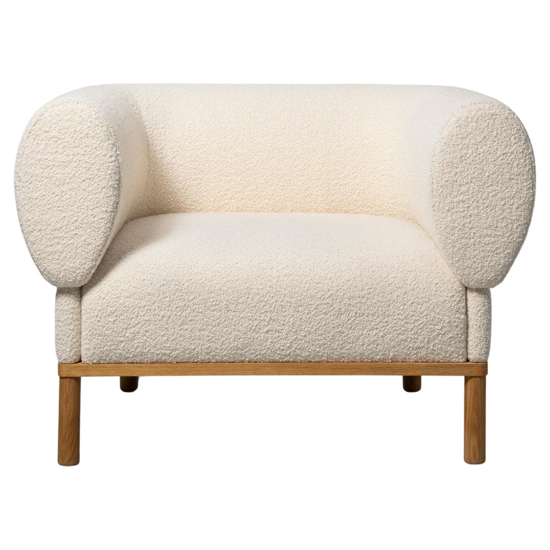 Gallant Chair - solid oak wood base with boucle upholstery