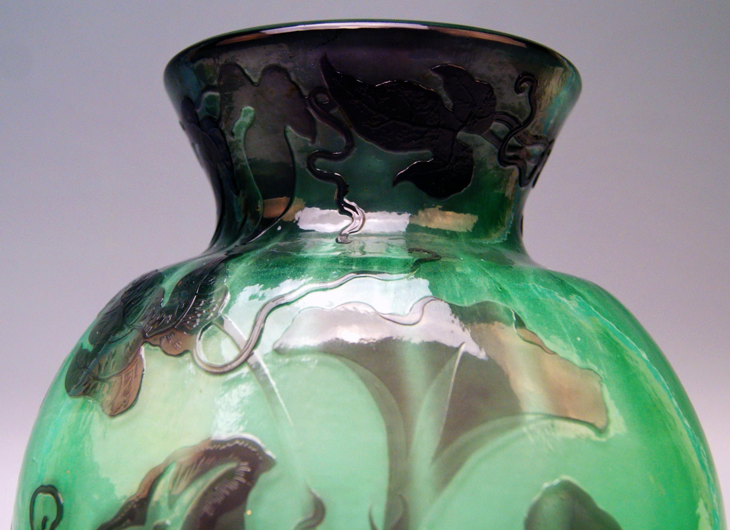 Gallé Art Nouveau Early Vase Galle Fire Polished France Nancy Made, circa 1890 In Good Condition For Sale In Vienna, AT