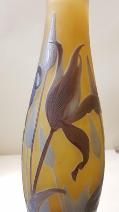 Gallé Art Nouveau Yellow Violet Flower Multilayer Glass, 1925s