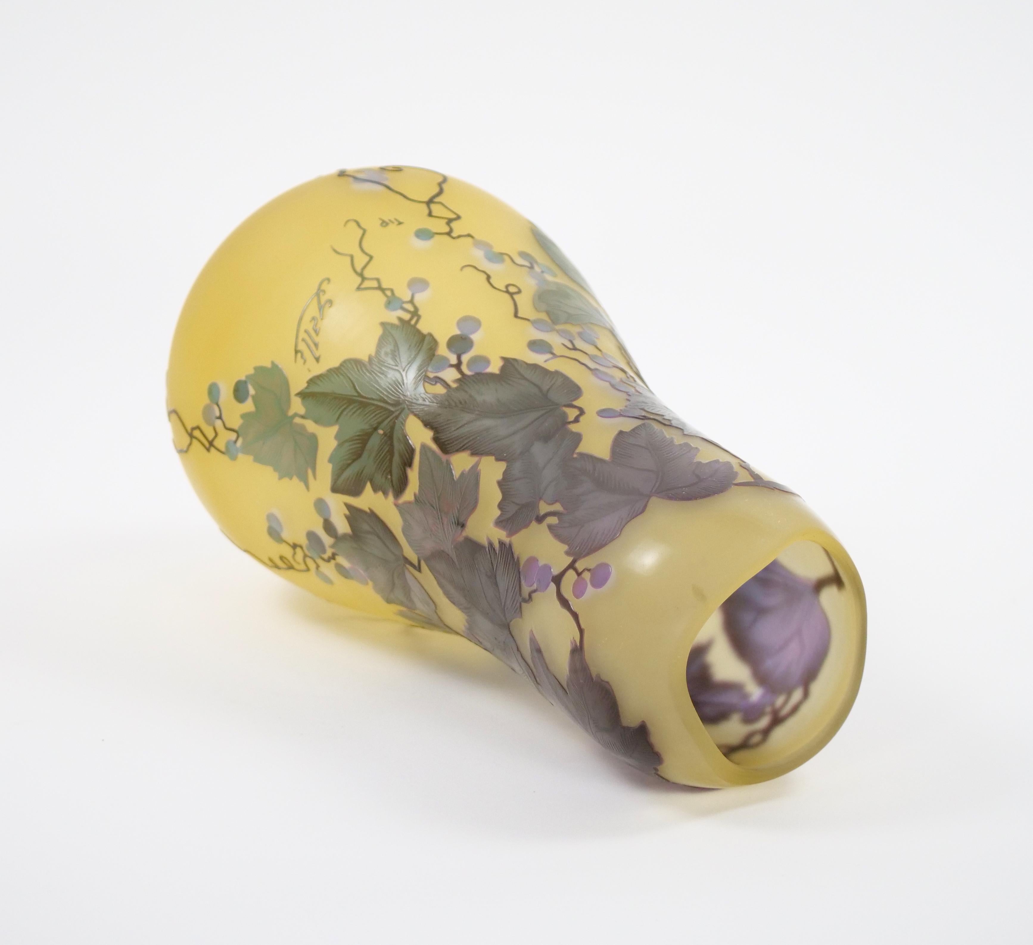 Galle Cameo Glass Art Nouveau Vase For Sale 2