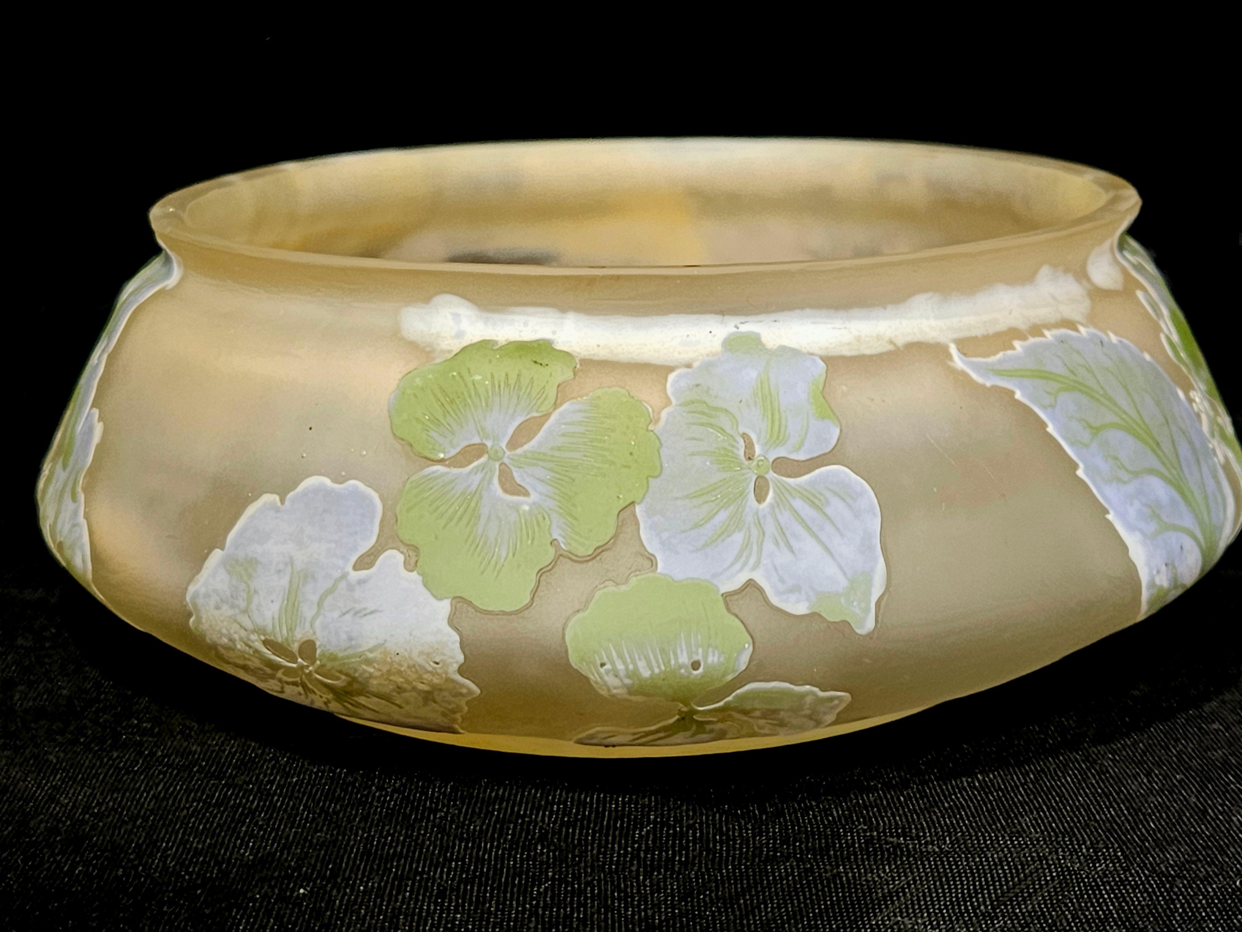 Early 20th Century Galle Cameo Glass Bowl with Floral Nancy, France, c. 1900, Cameo Mark 