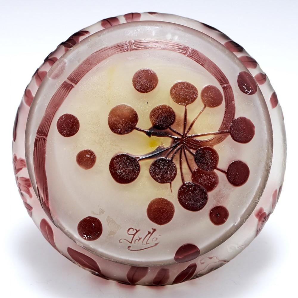 Galle Cameo Glass Box and Cover, c1922

Additional Information:
Heading :  A Galle Cameo glass box and cover
Date : 1920-1924
Origin : Nancy, France
Bowl Features : Puce leaves and berries over a clear frosted ground
Marks : Cameo signed Galle with