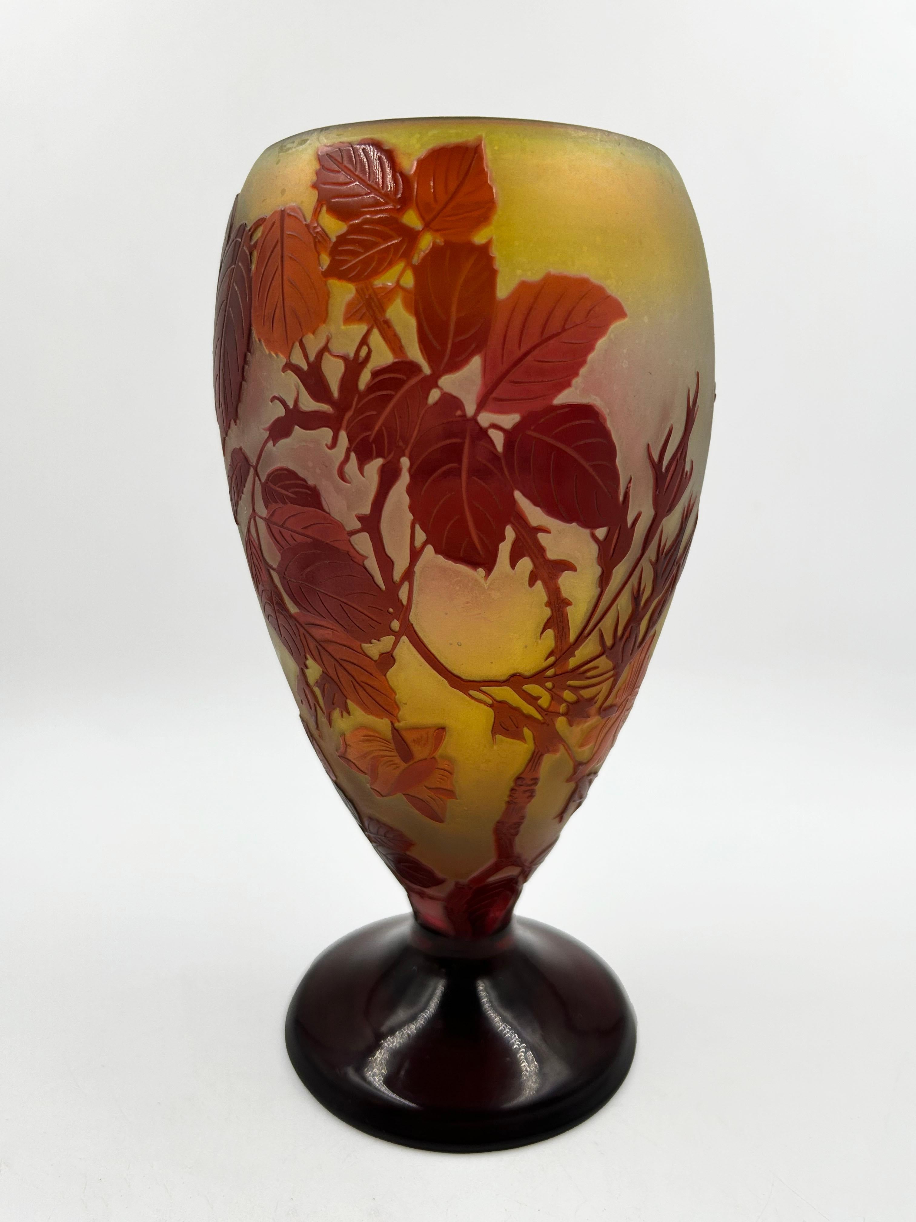 Galle Carved Cameo Glass Vase
Exquisite cameo glass vase by Émile Gallé (1846–1904), one of the most important figures of the French Art Nouveau movement.
Made of multi-layered glass with amber, red, and burgundy tones, it features a delicate motif