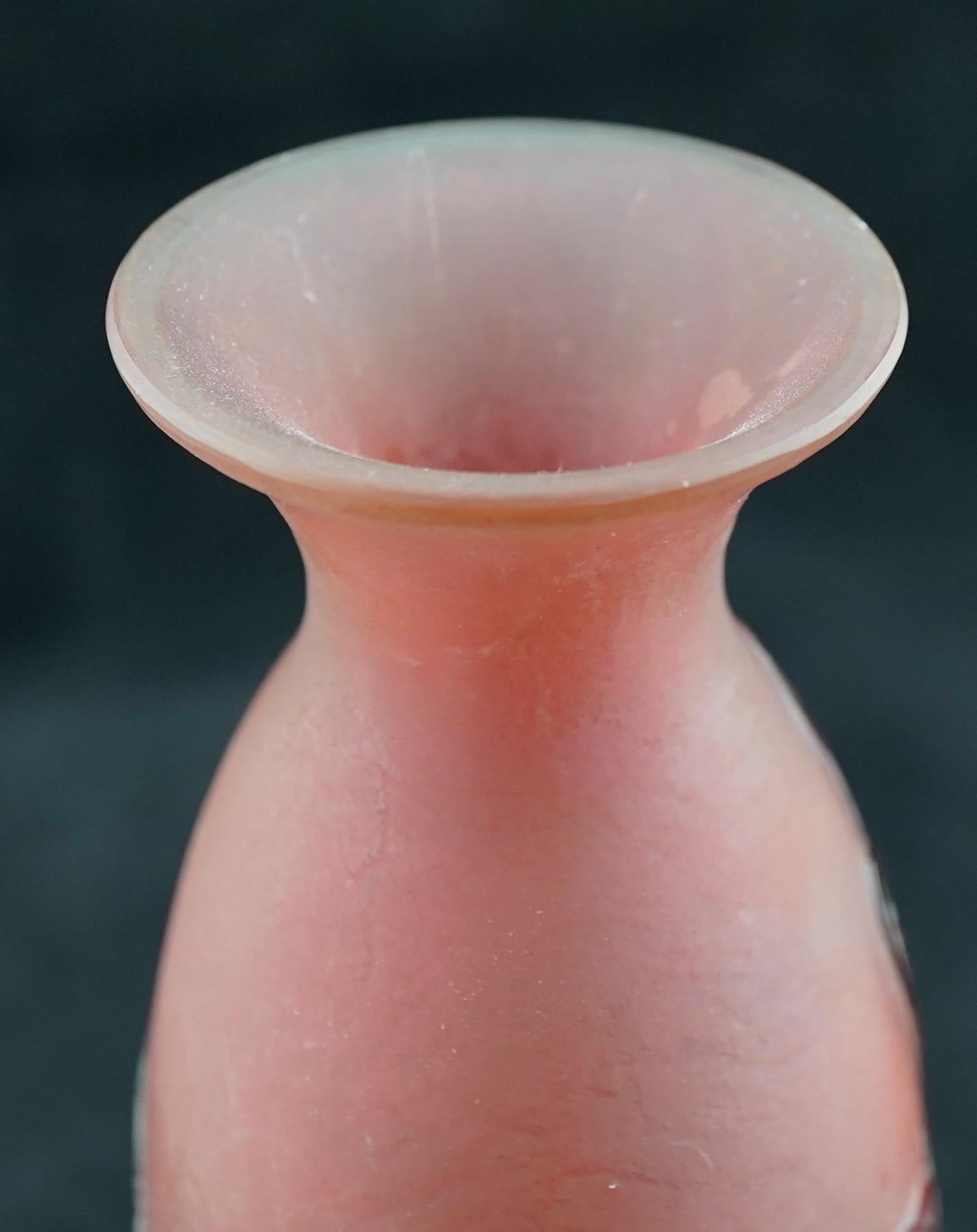 Vaso floreale in vetro Galle Cameo In condizioni ottime in vendita a Sarasota, FL