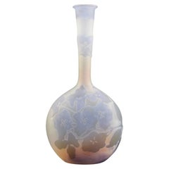 Vaso di vetro cammeo Galle Hydrangea banjo C1905
