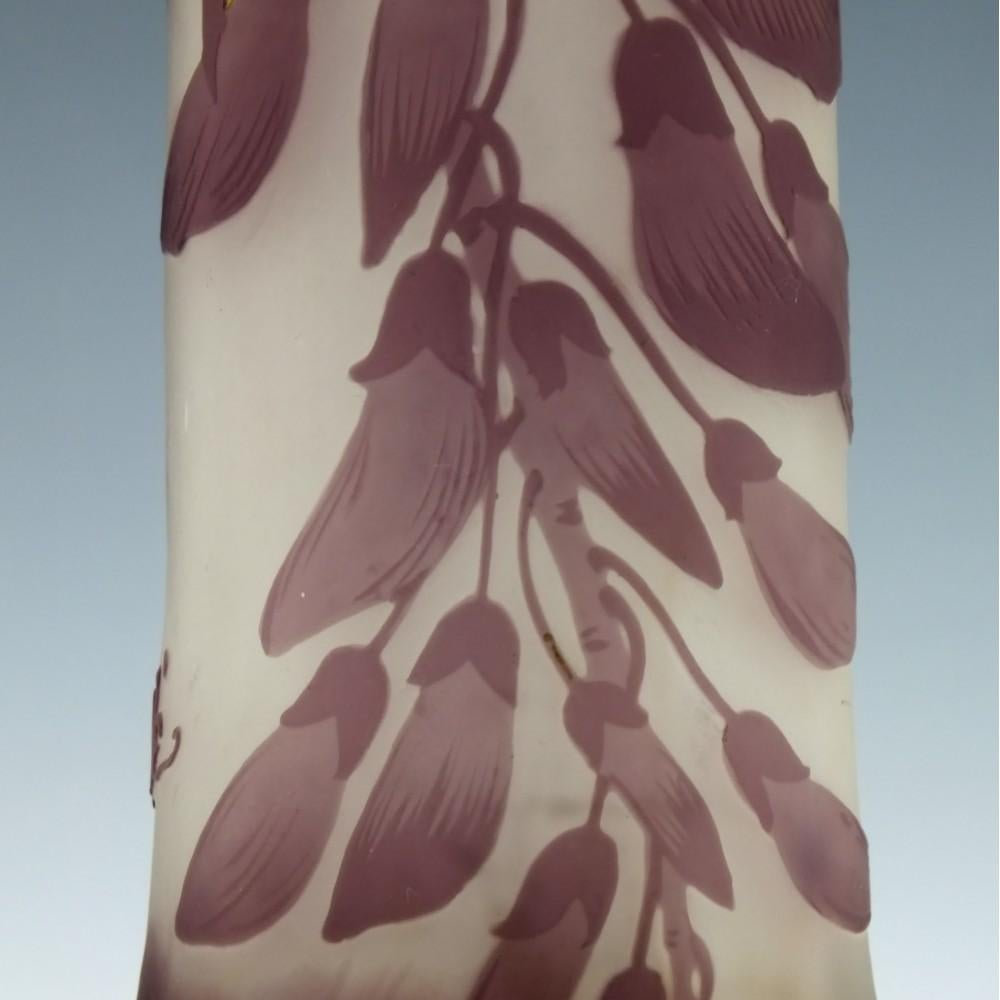 Galle Cameo Wisteria Vase In Excellent Condition For Sale In Kent, GB