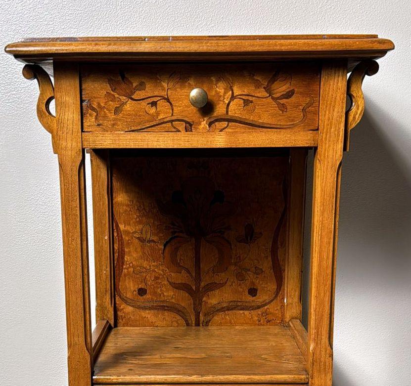 Gallé Émile French Art Nouveau Nightstand For Sale 1