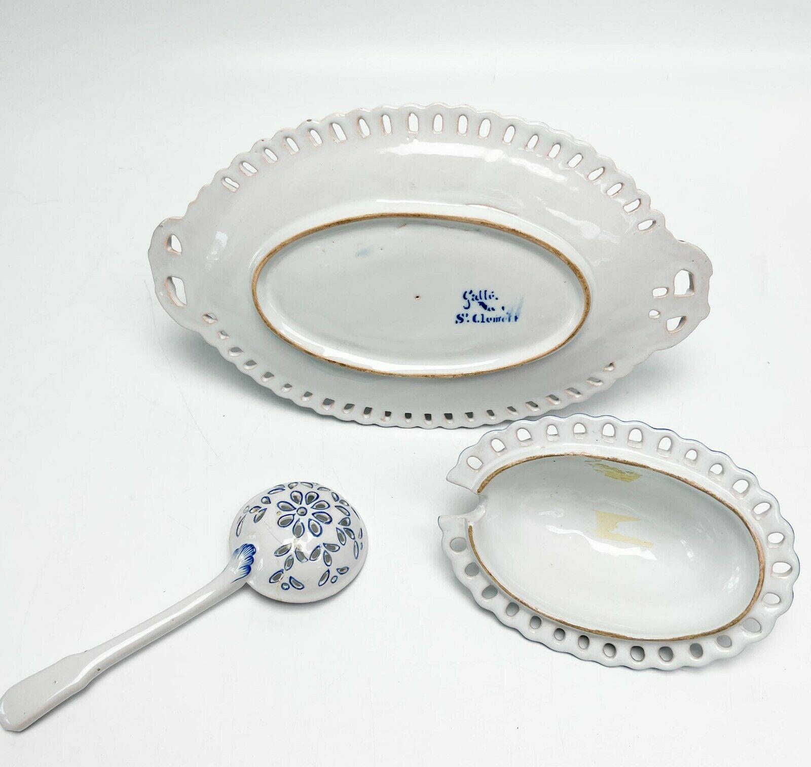 Galle Faience France Reticulated Porcelain Lidded Sauce Tureen with Assoc Spoon For Sale 2