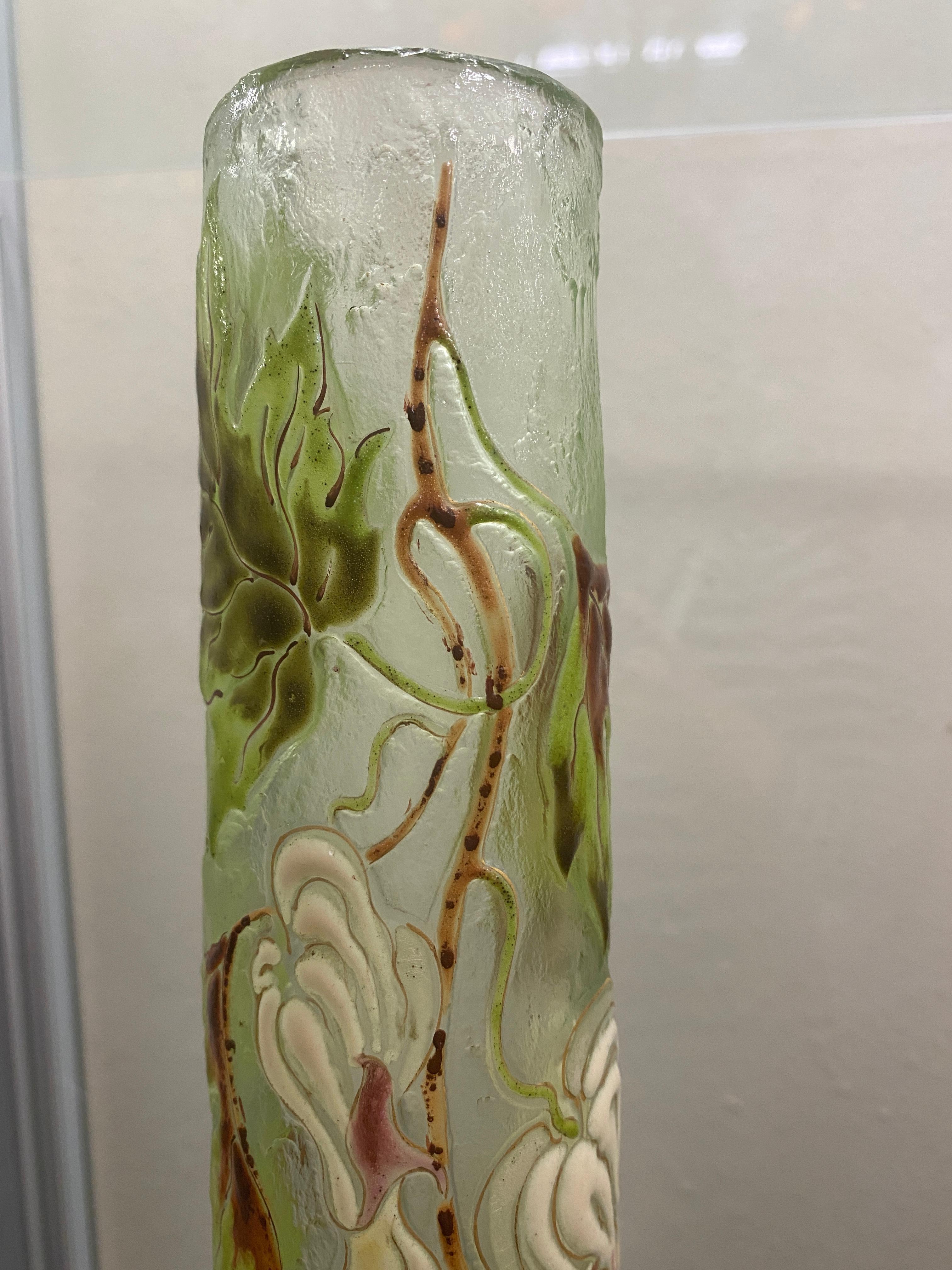 Vase en verre camée décoré à l'émail fin de Gall Gall, vers 1890 en vente 2