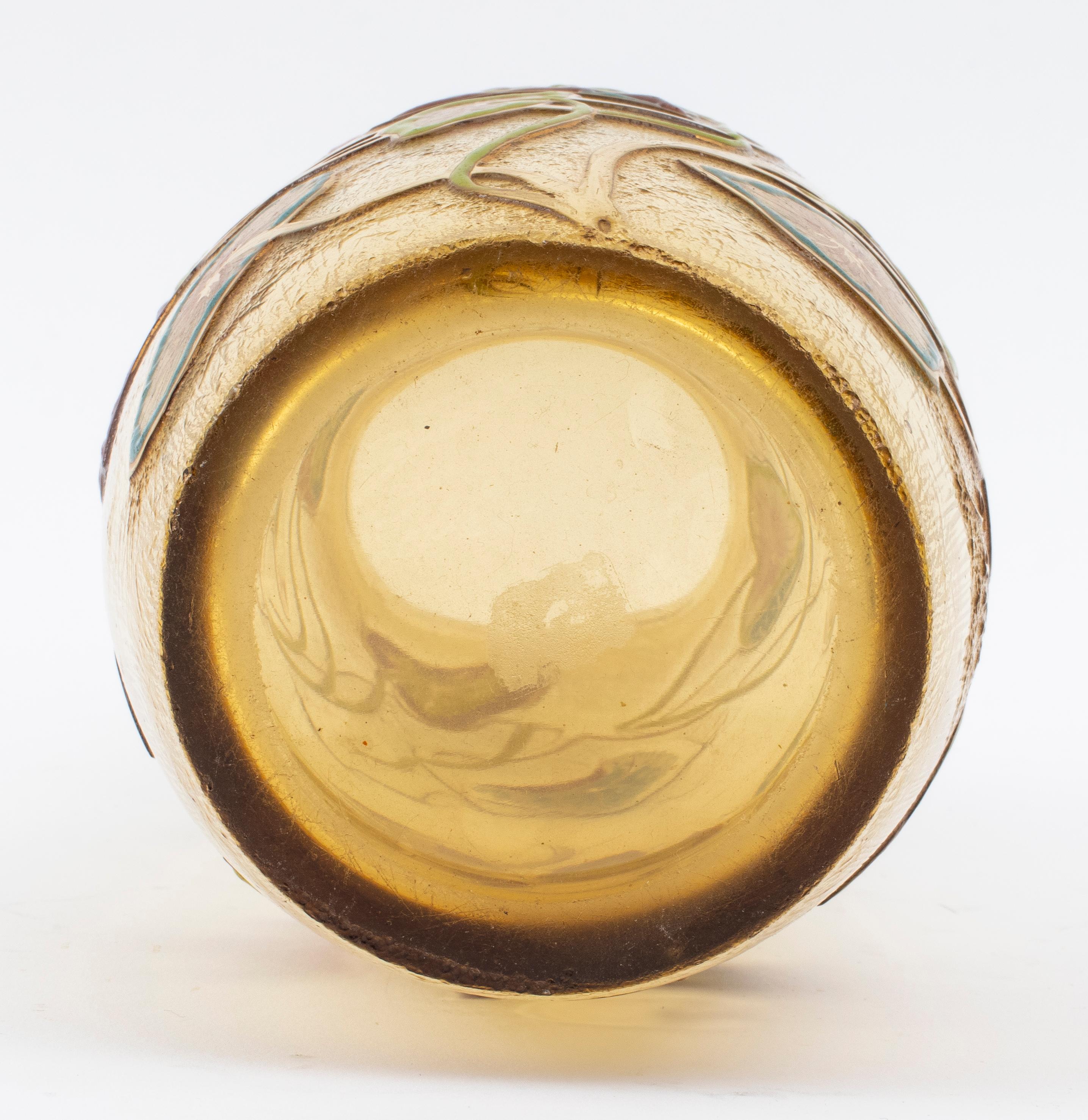 Vase en verre de Galle avec feuille d'or en vente 2