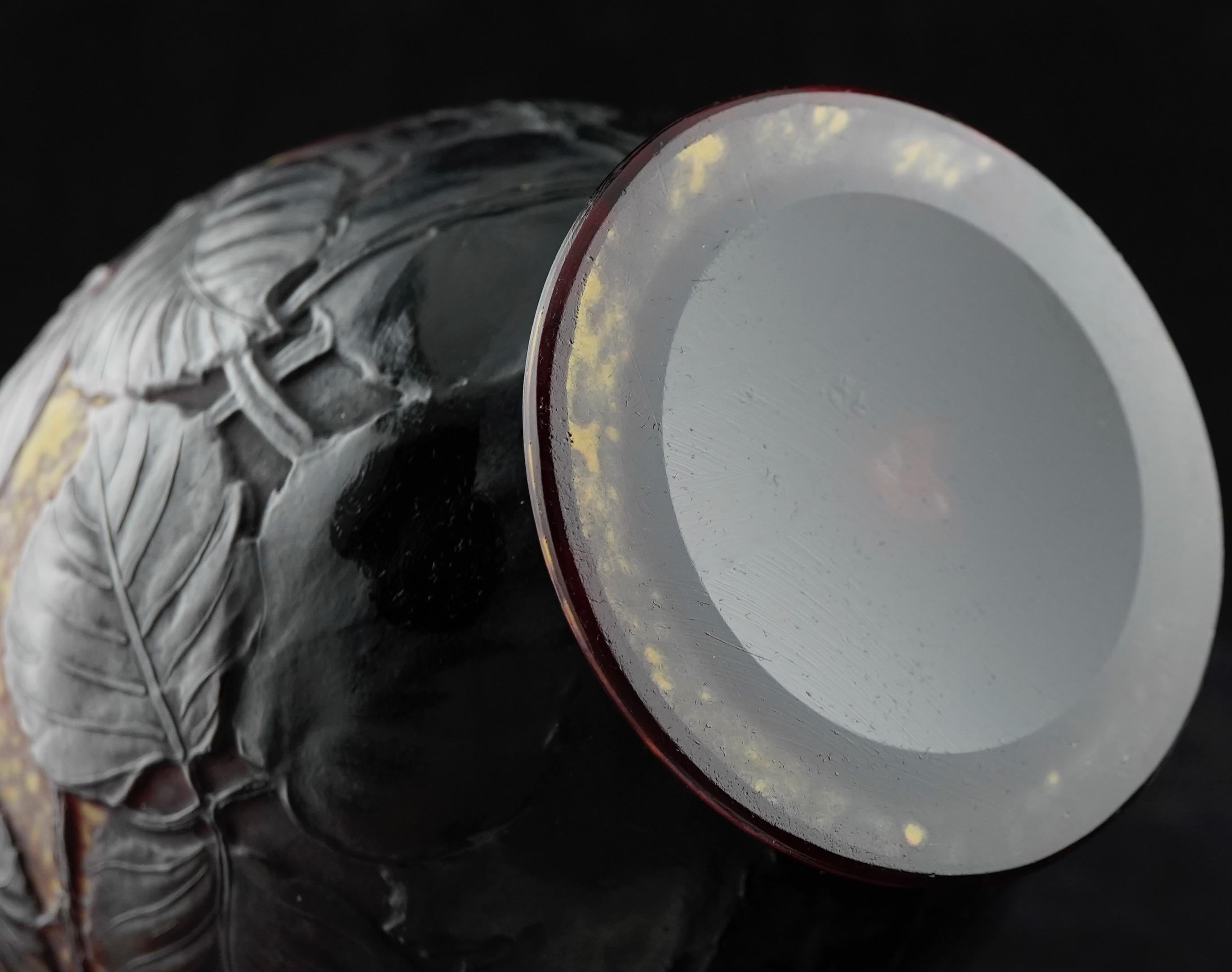Vaso di bacche soffiate con stampo Galle in vendita 2