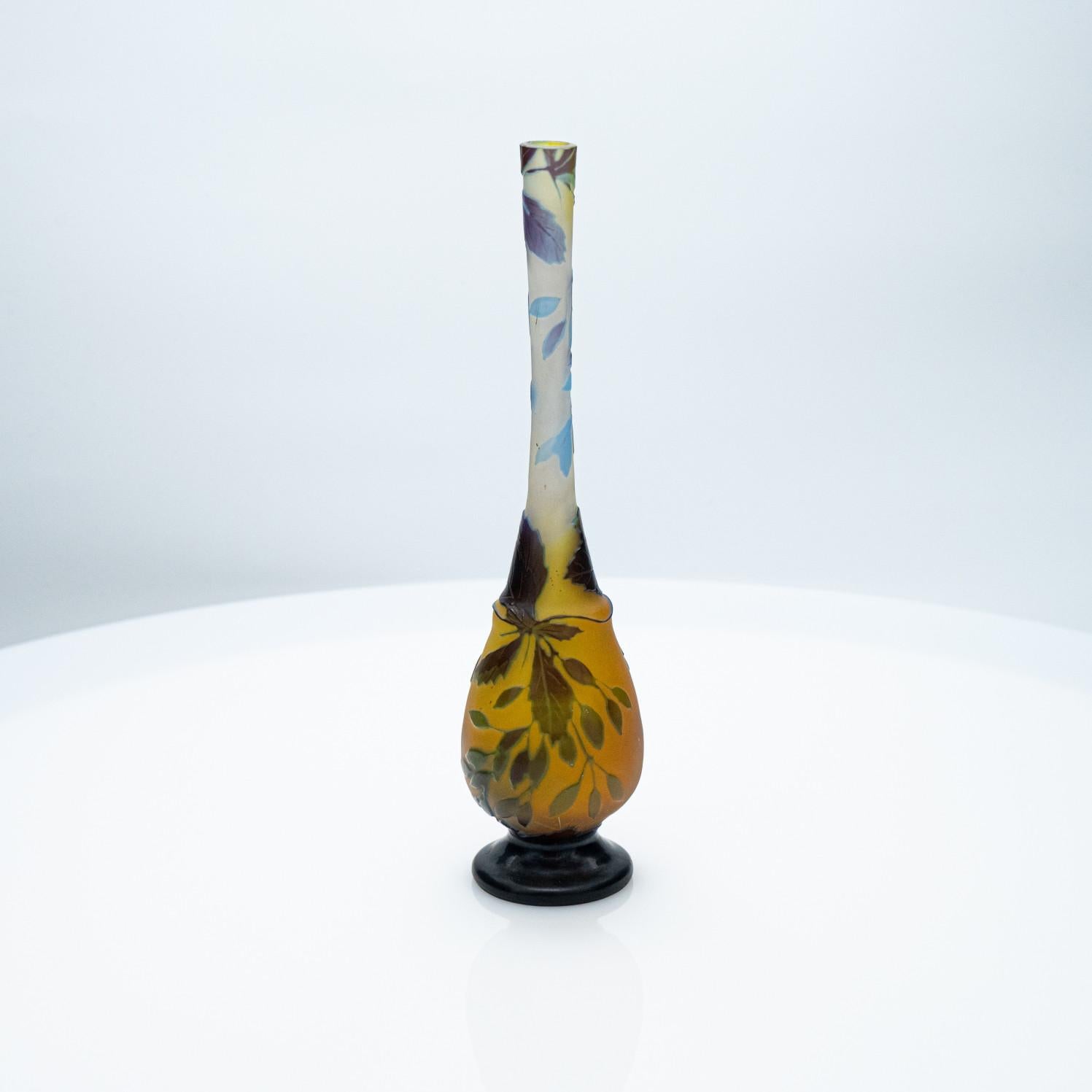 Gallé Signed, Acid Etched Multi Colored Overlay Vase, France, 1905 in vendita 1