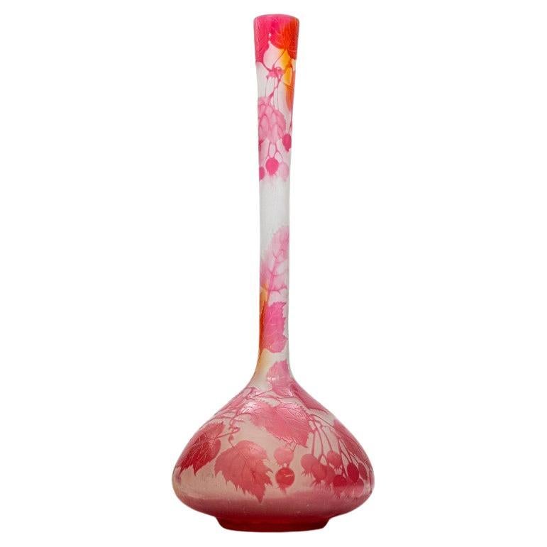 Gallé firmato, grande vaso a forma di banjo inciso all'acido, Francia, 1890