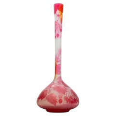 Gallé firmato, grande vaso a forma di banjo inciso all'acido, Francia, 1890