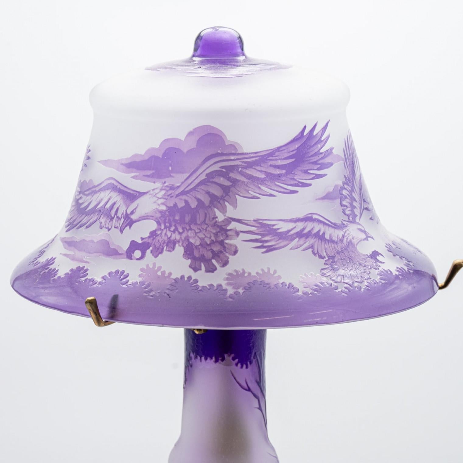 Lámpara de mesa estilo Gallé Art Nouveau Cristal violeta, Francia Francés en venta