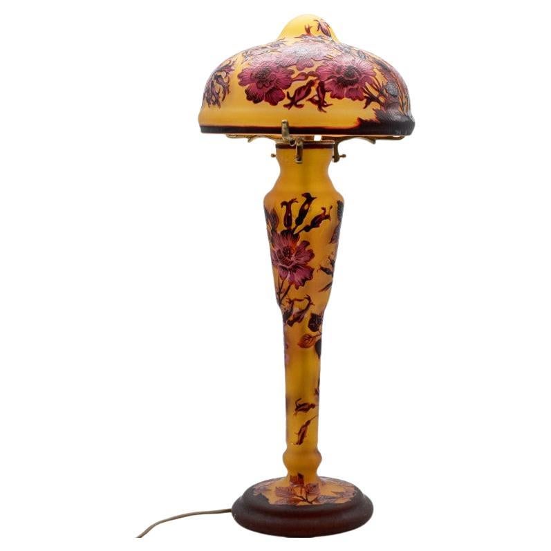 Lampe de table style Gallé Champignon Jaune Rouge Fleurs, France en vente