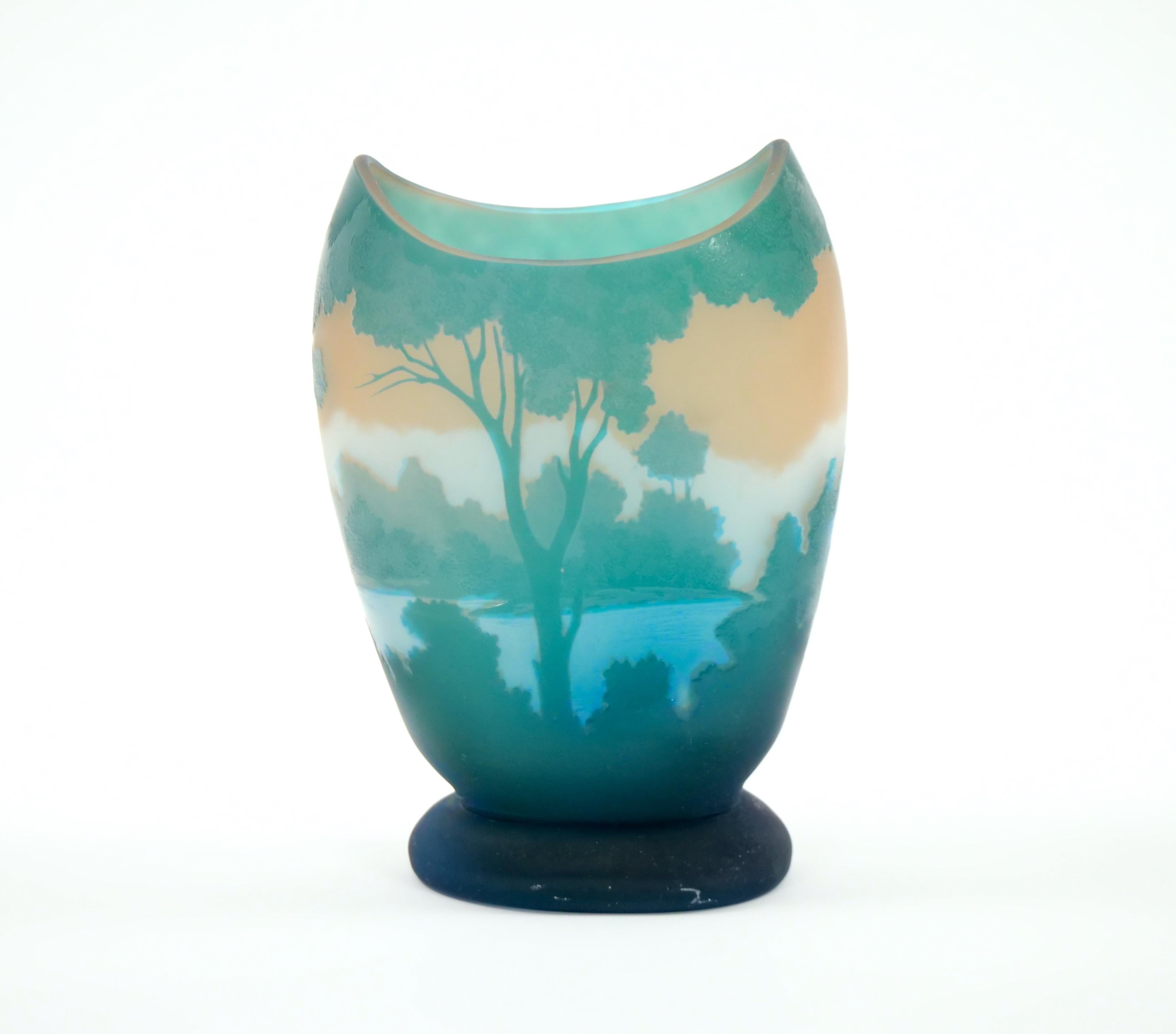 20th Century Galle Turquoise Cameo Glass Art Nouveau Decorative Vase For Sale