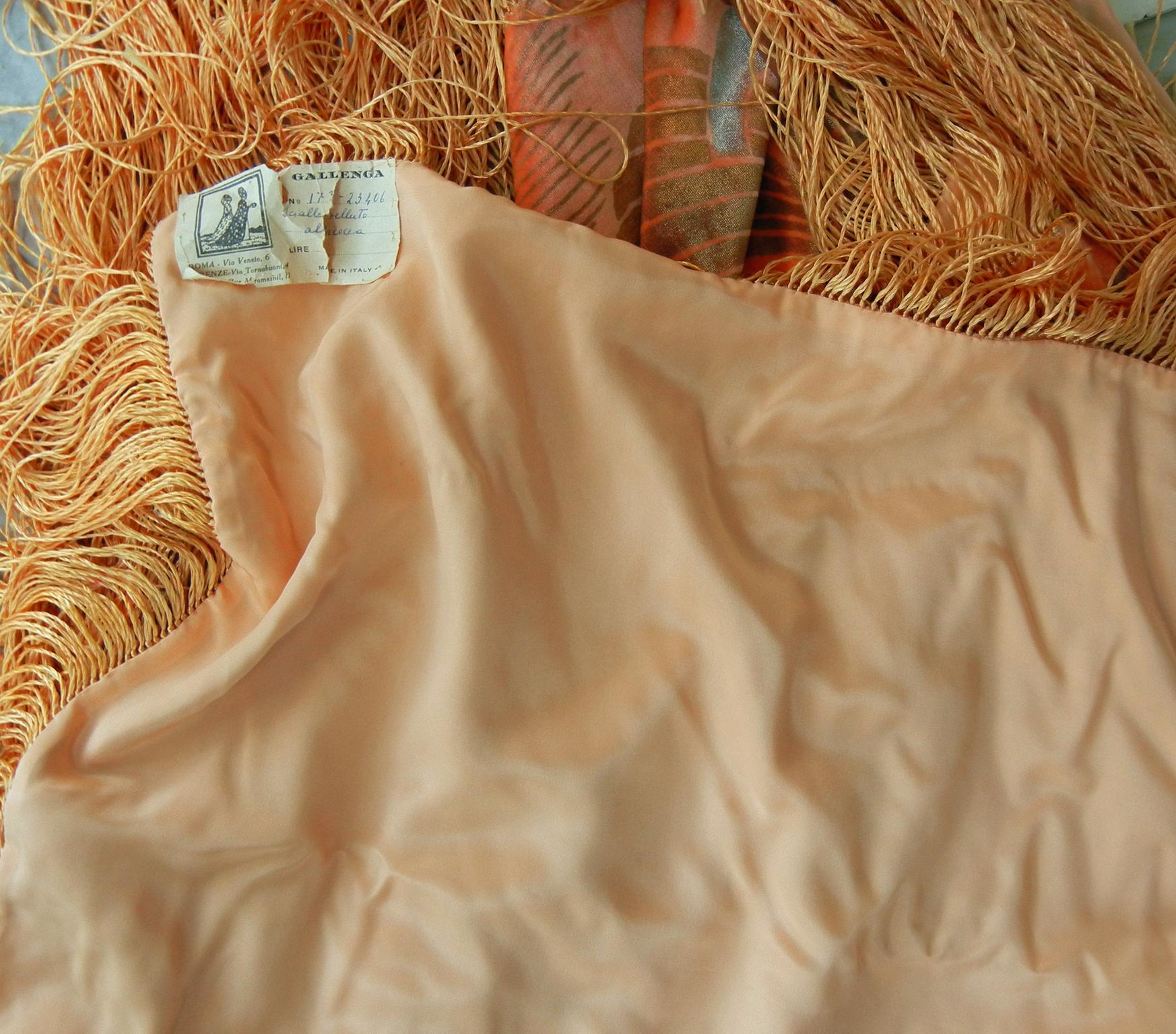 Gallenga Apricot Panne Velvet Fortuny Fringe Shawl fr Gallenga Estate  Rare! In Good Condition In Los Angeles, CA